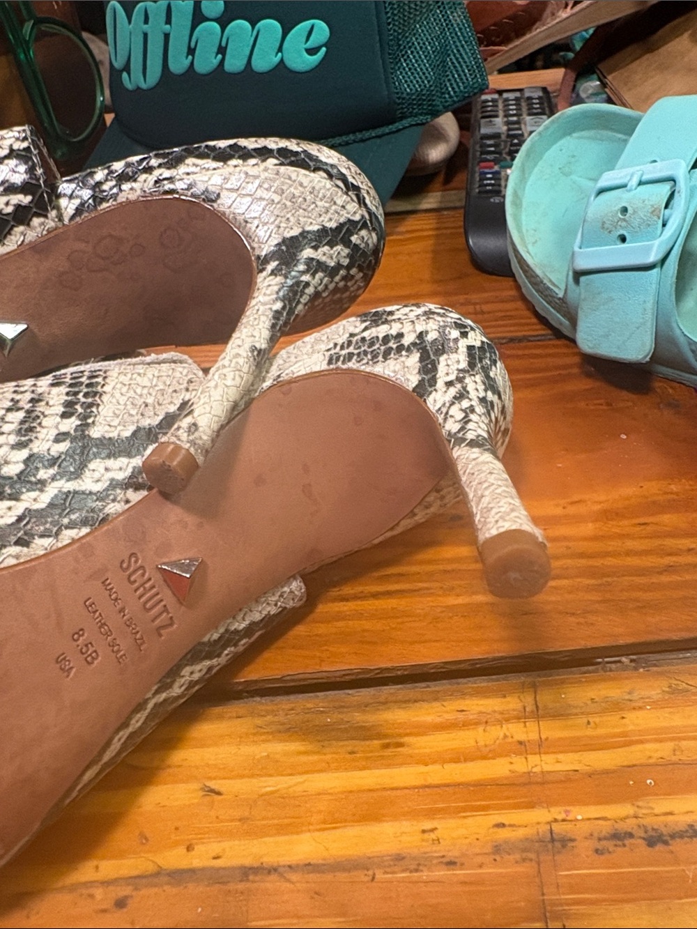 SCHUTZ Snake-Print Pointed Toe Mule Heels 👠 Size 8.5 - Picture 6 of 7